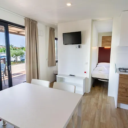 Kemp I Campi Wine Relais Mobile Homes *